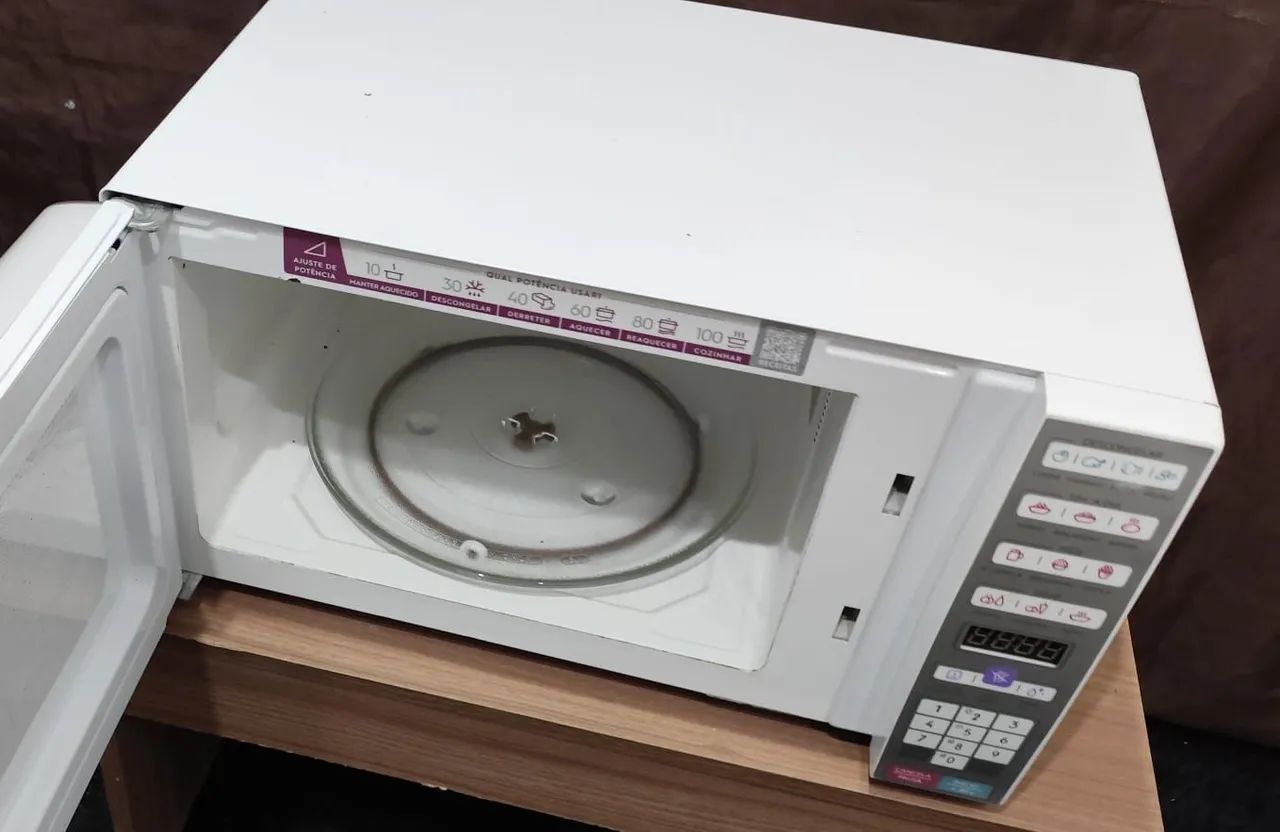 Micro-ondas Electrolux 30l -  Novo! (Entrega grátis e garantia) - Foto 6