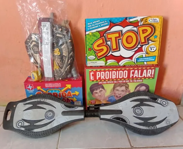 LOTES DE BRINQUEDOS