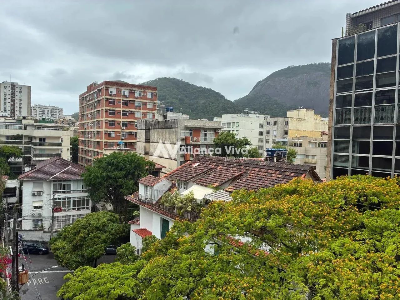 Jardim Botânico | Apartamento 3 quartos, sendo 1 suite