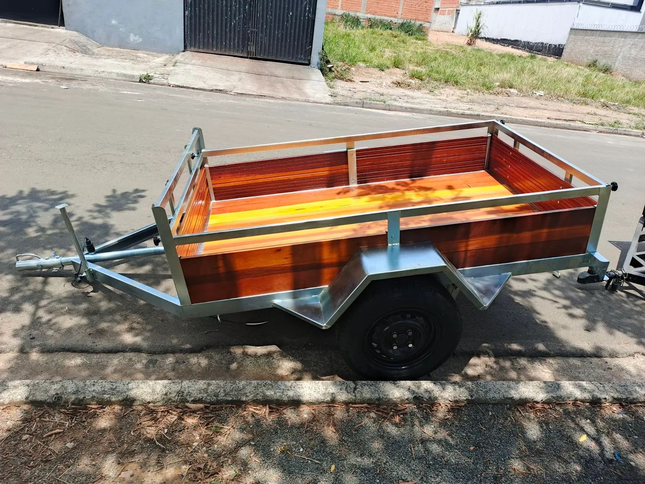 Carretinha zero km 1.20 x 2 metros  - Foto 6