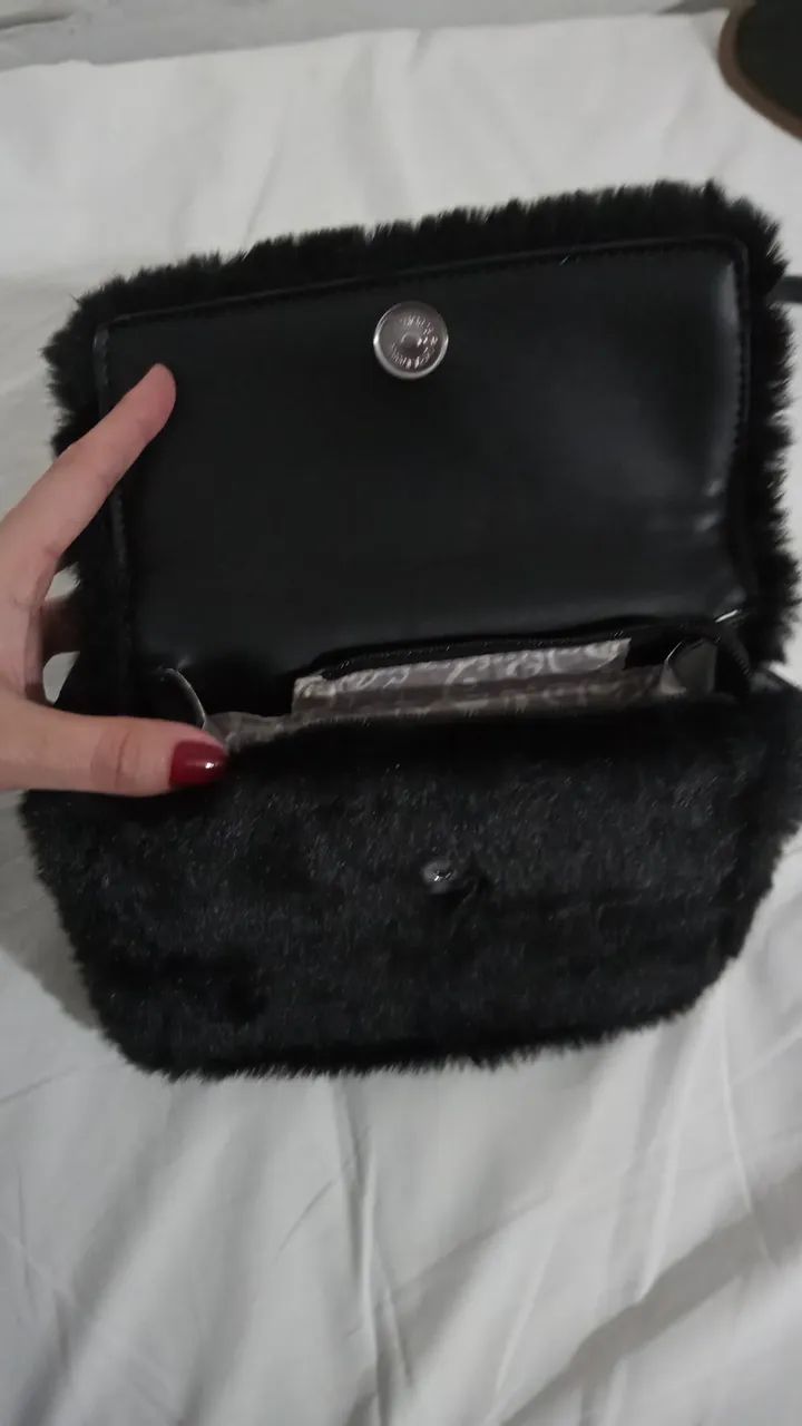 Bolsa Pelúcia Preta - Foto 3