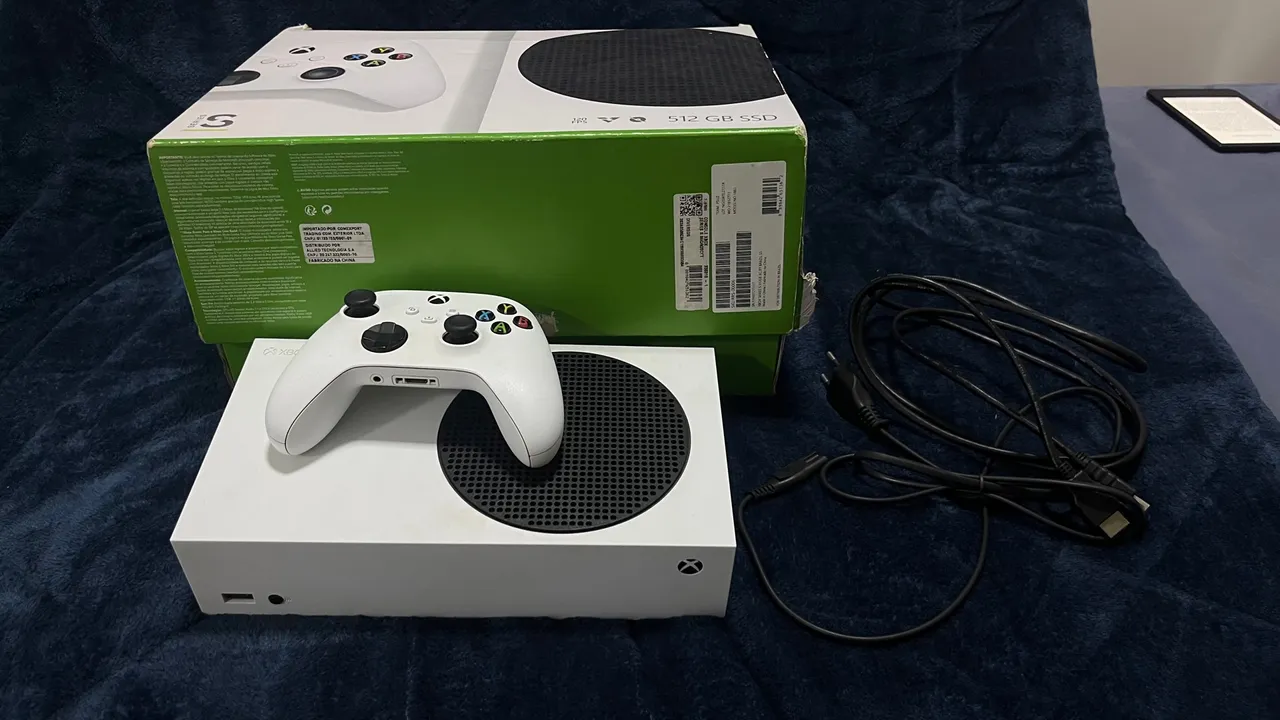 Xbox Series S 512GB - Novo!