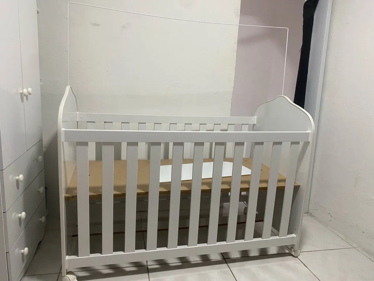 Pra vender logo berço infantil 2 em um berço e cama