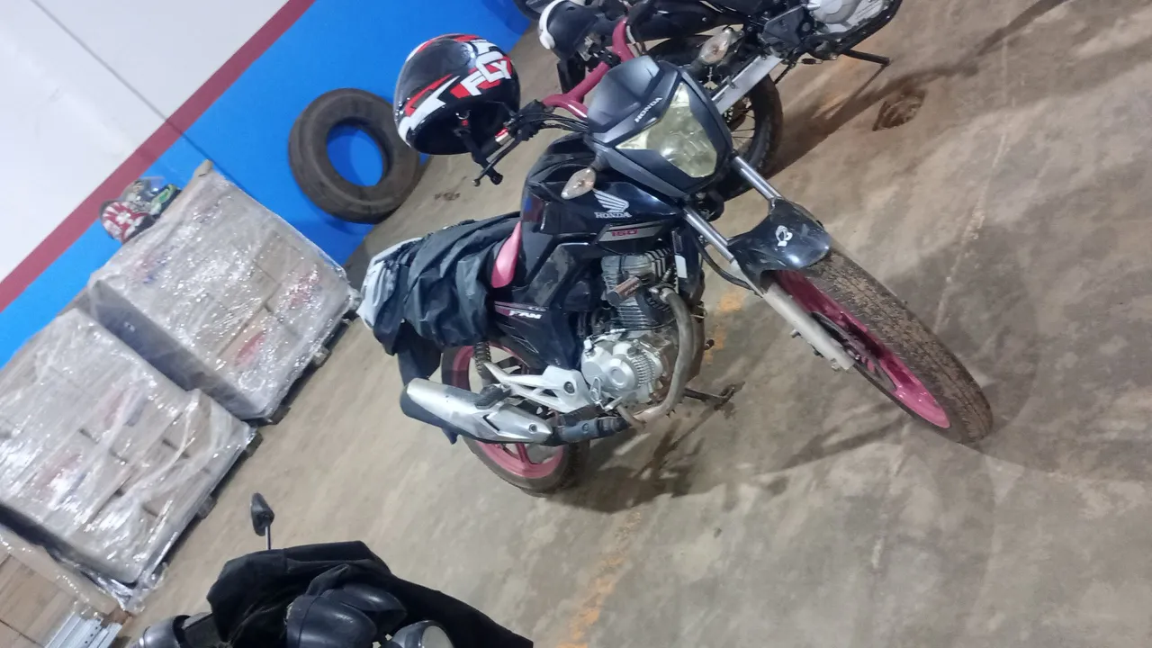 Honda fan 160 2016 em dias