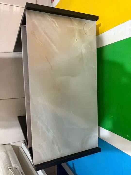 Penteadeira de MDF com Tampo modelo de Mármore - Foto 3