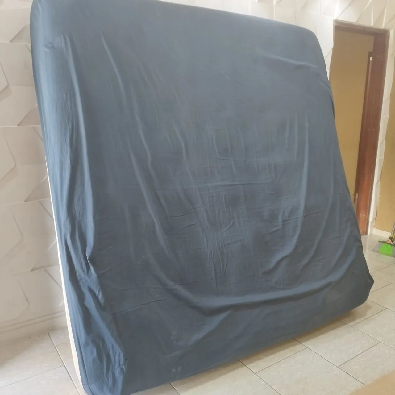 Cama Box baú King Size - Foto 2