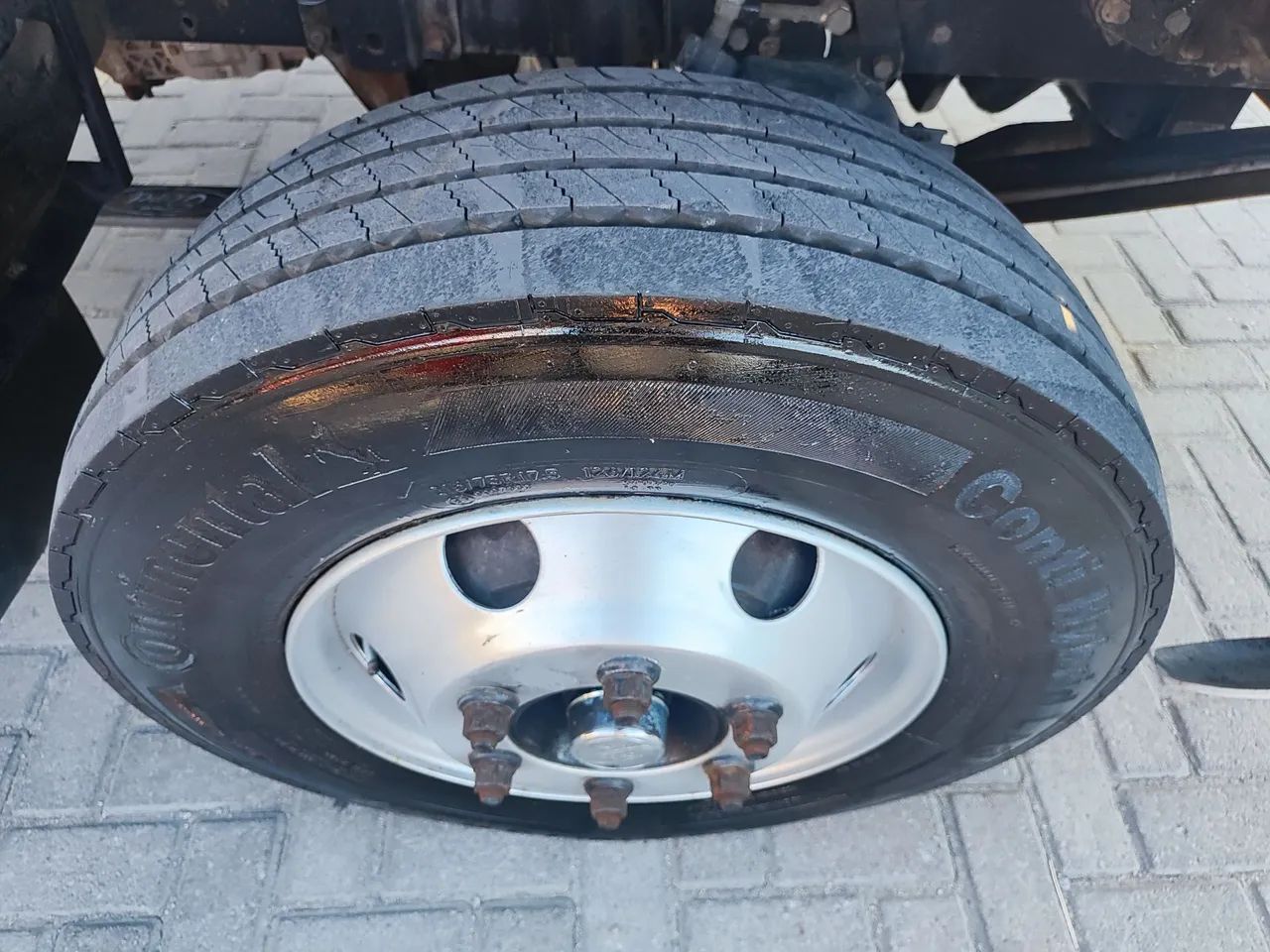 Ford Cargo 712 Cummins 6cc - Baú - Foto 11