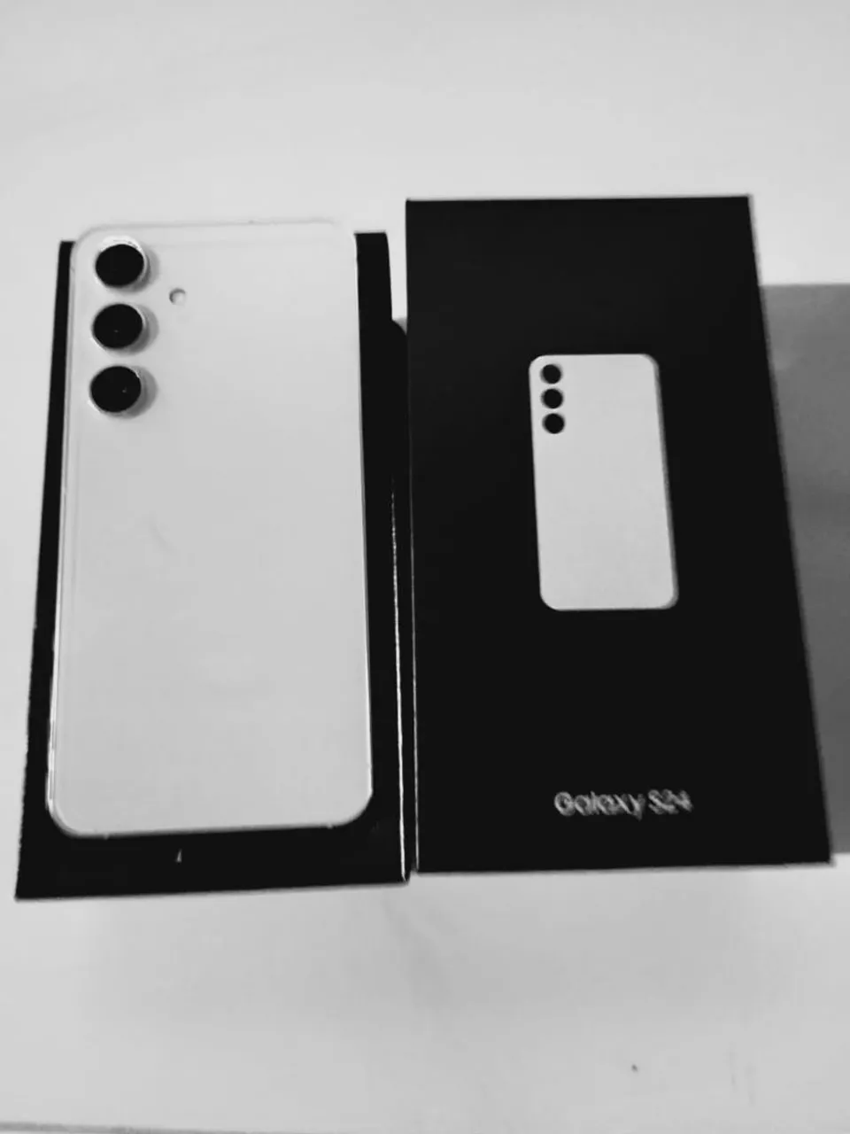 Galaxy S24 Ai Cinza 512 ( NÃO ACEITO TROCAS )