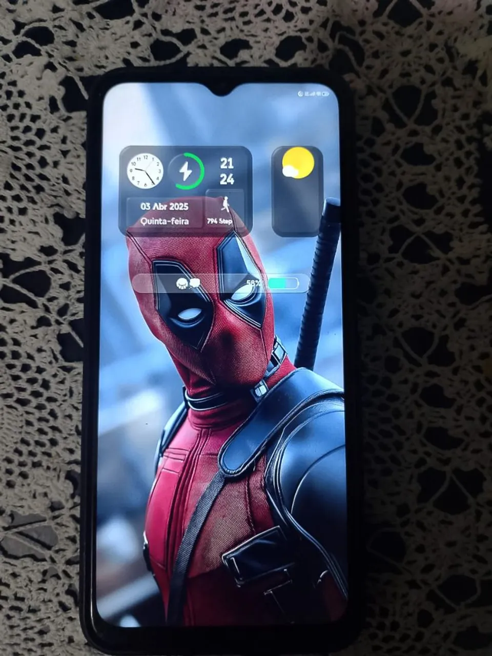 POCO M4 5G 128GB é 6 GB,RAM