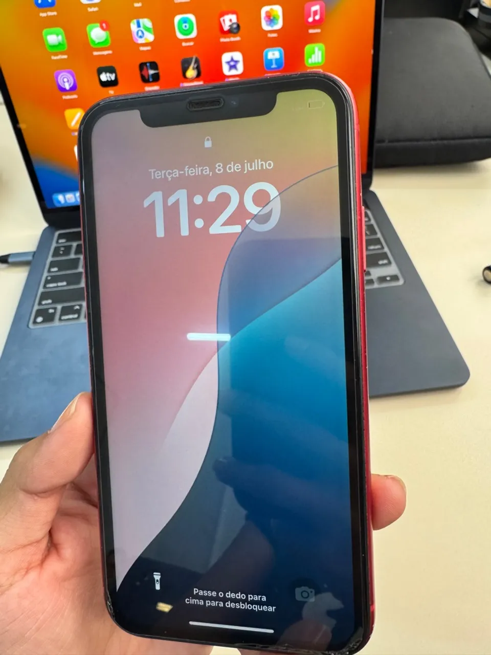 iPhone 11 RED - Usado