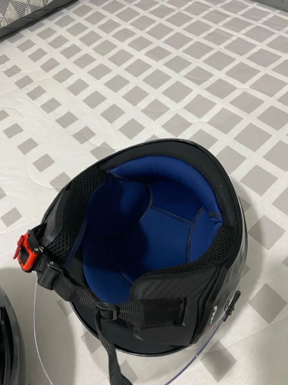 Par de capacetes novos  - Foto 3