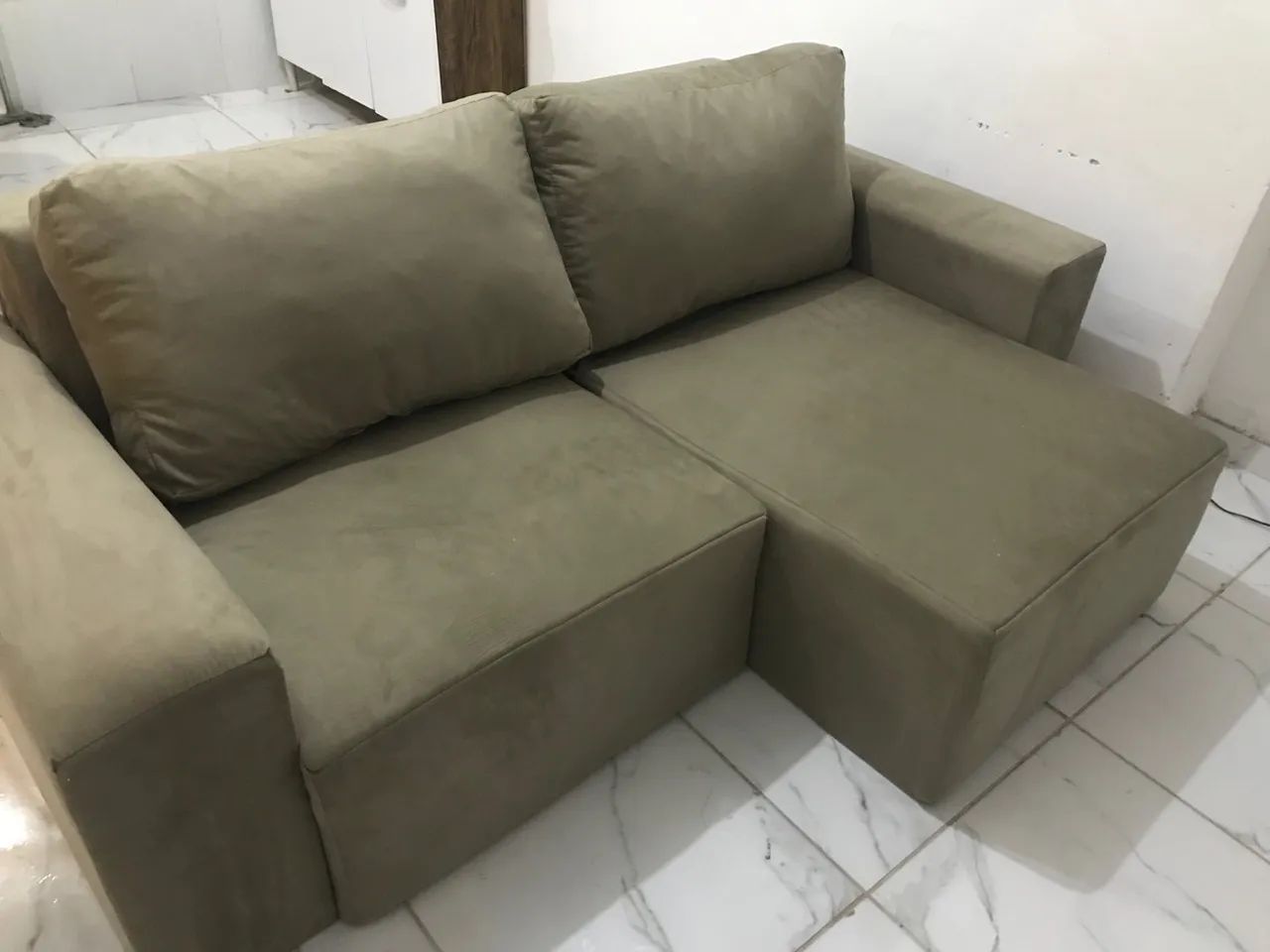 Reforma de sofá  suede. - Foto 4