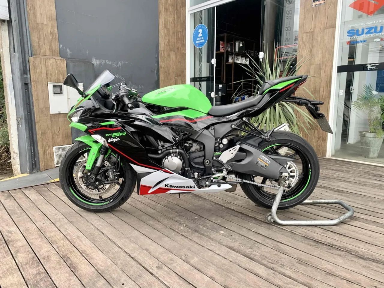 Kawasaki Zx-6r 636cc 2021 - 1446031143 | OLX