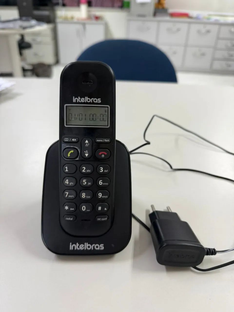 Telefone Intelbras Ts 3112 Somente Ramal Sem Fio Cor Preto Preto 127/220v 