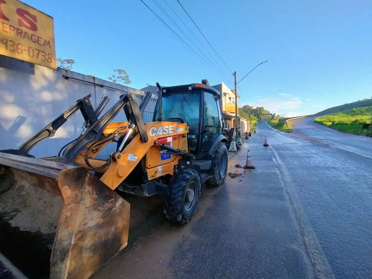 Caminhão Case 580N - Pronta para o Trabalho