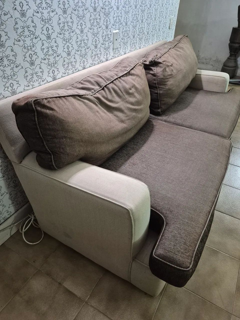 2-Meter Sofa65580434650498122