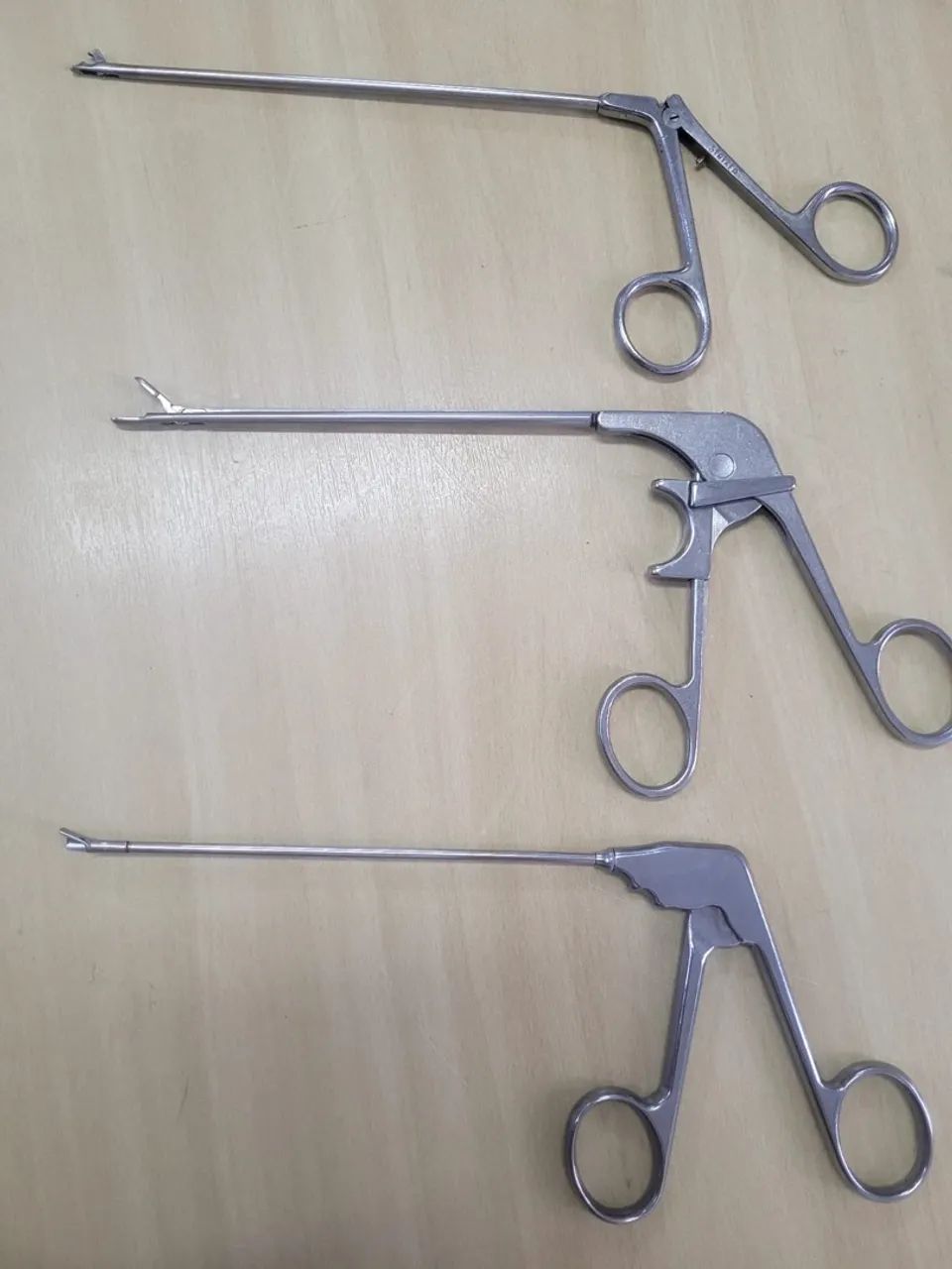 Pinça cirúrgica  - Foto 3