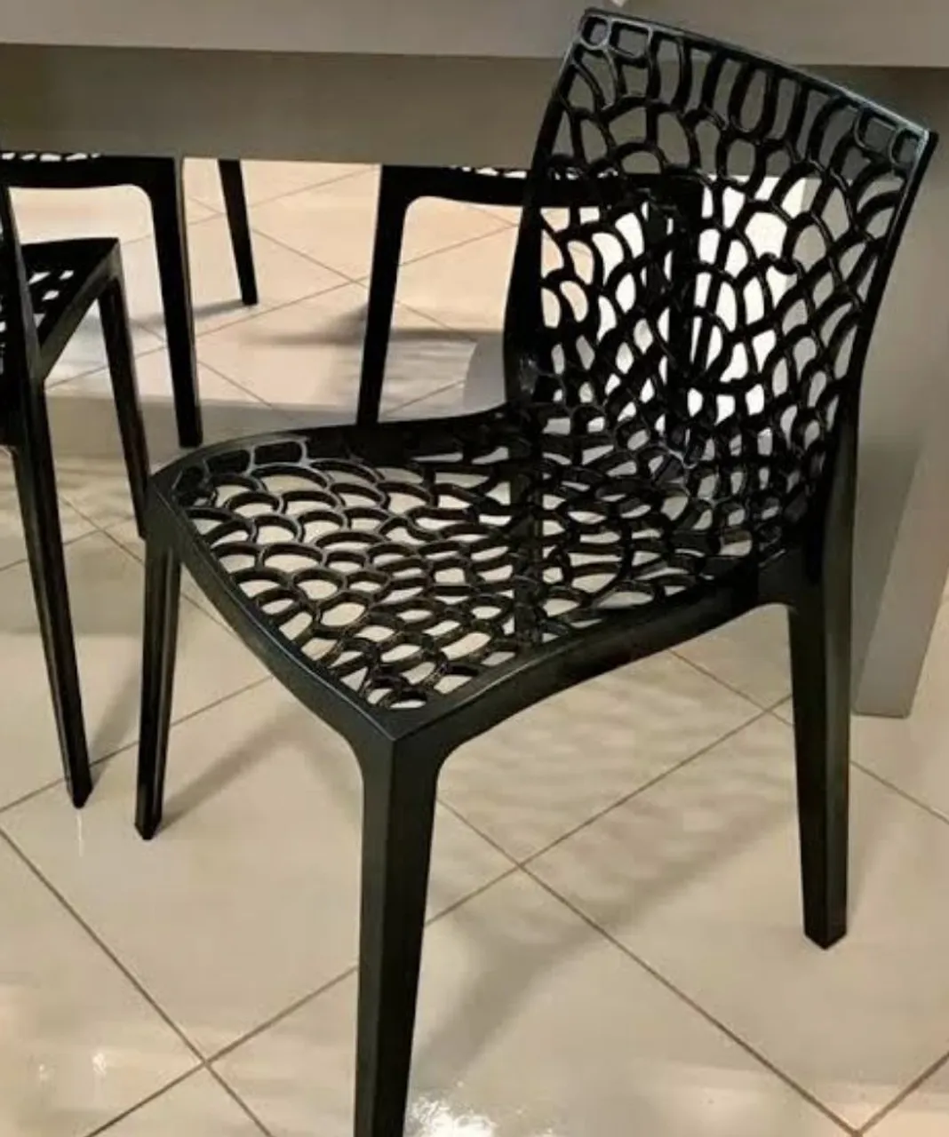 Cadeira de Escritório/ Polipropileno Design Moderno