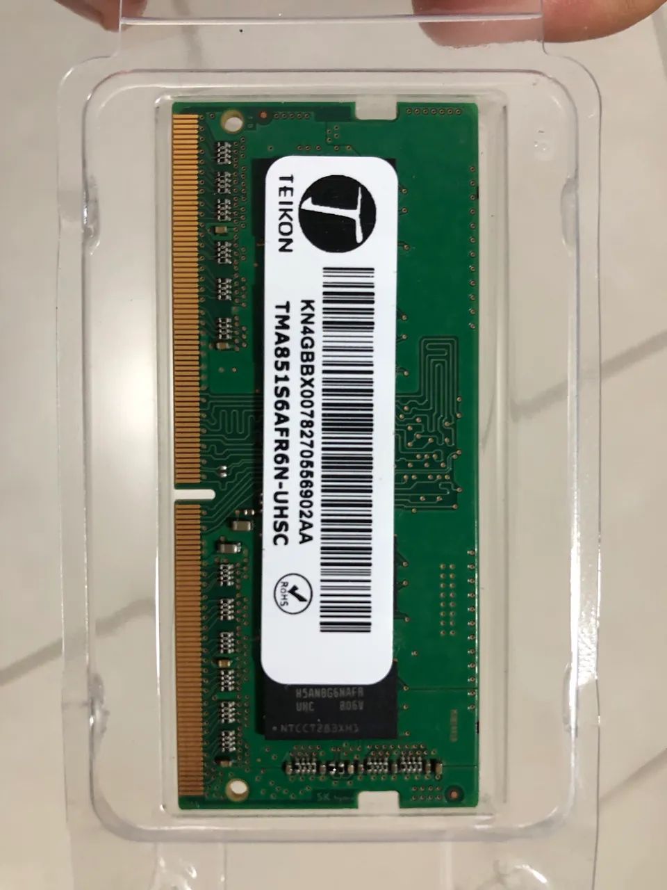 DDR4 4GB memory64374419533697120