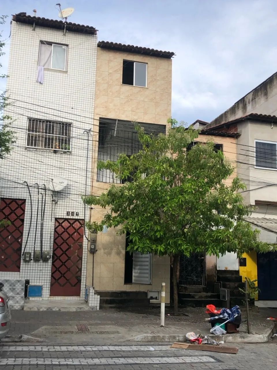 Triplex bem localizado em Fortaleza 