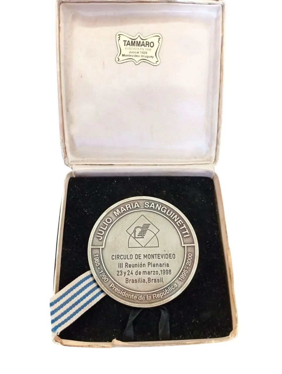 Medalha de bronze República Oriental del Uruguay - Foto 2