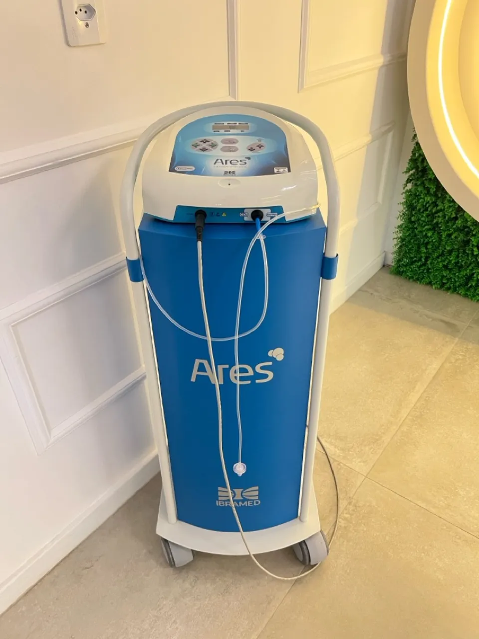 Ares - Carboxterapia 