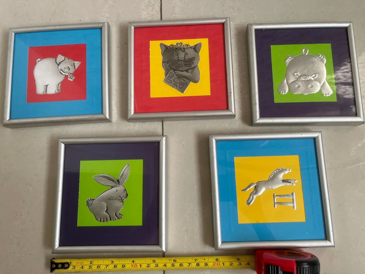 05 quadros moldura prateada e vidro infantil decoração 