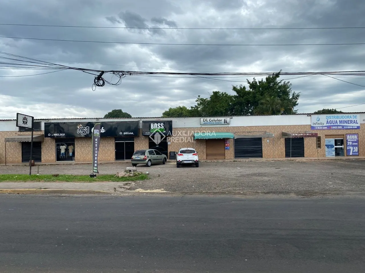 Excelentes salas comerciais e kitinetes -lado da BR 116
