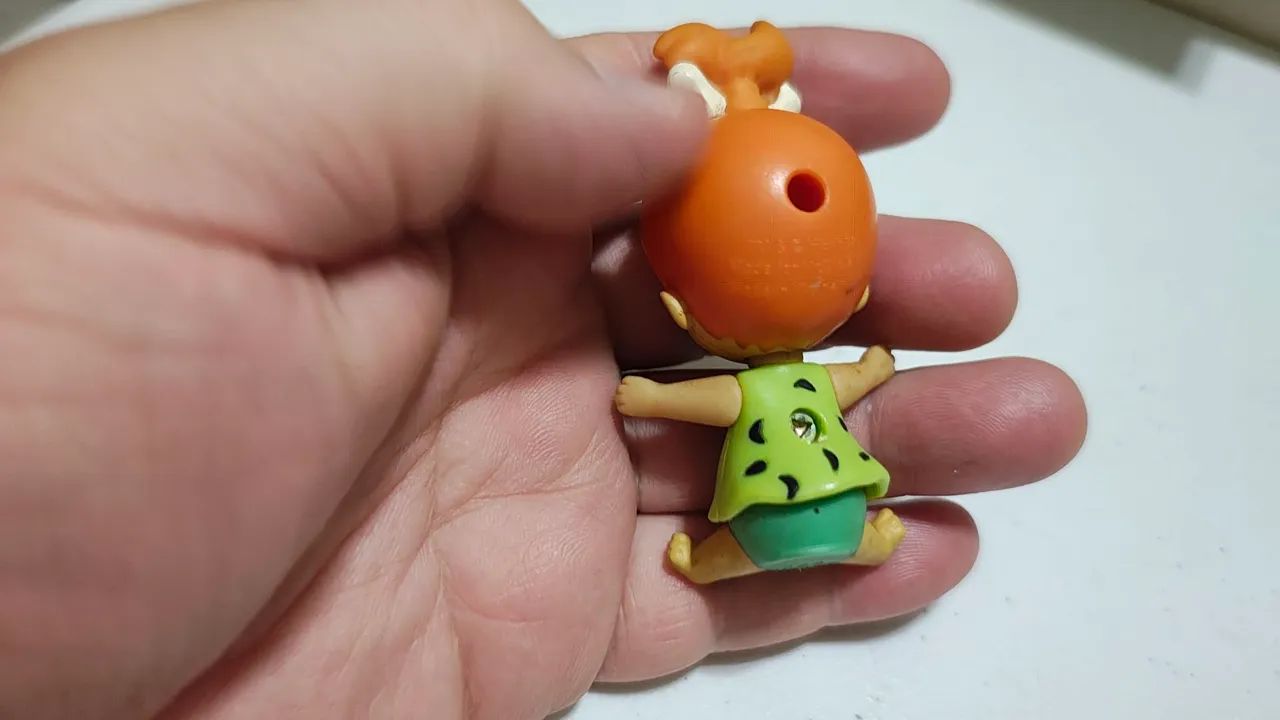 Bonequinha Pebbles Flintstones - Pedrita para coleção  - Foto 3