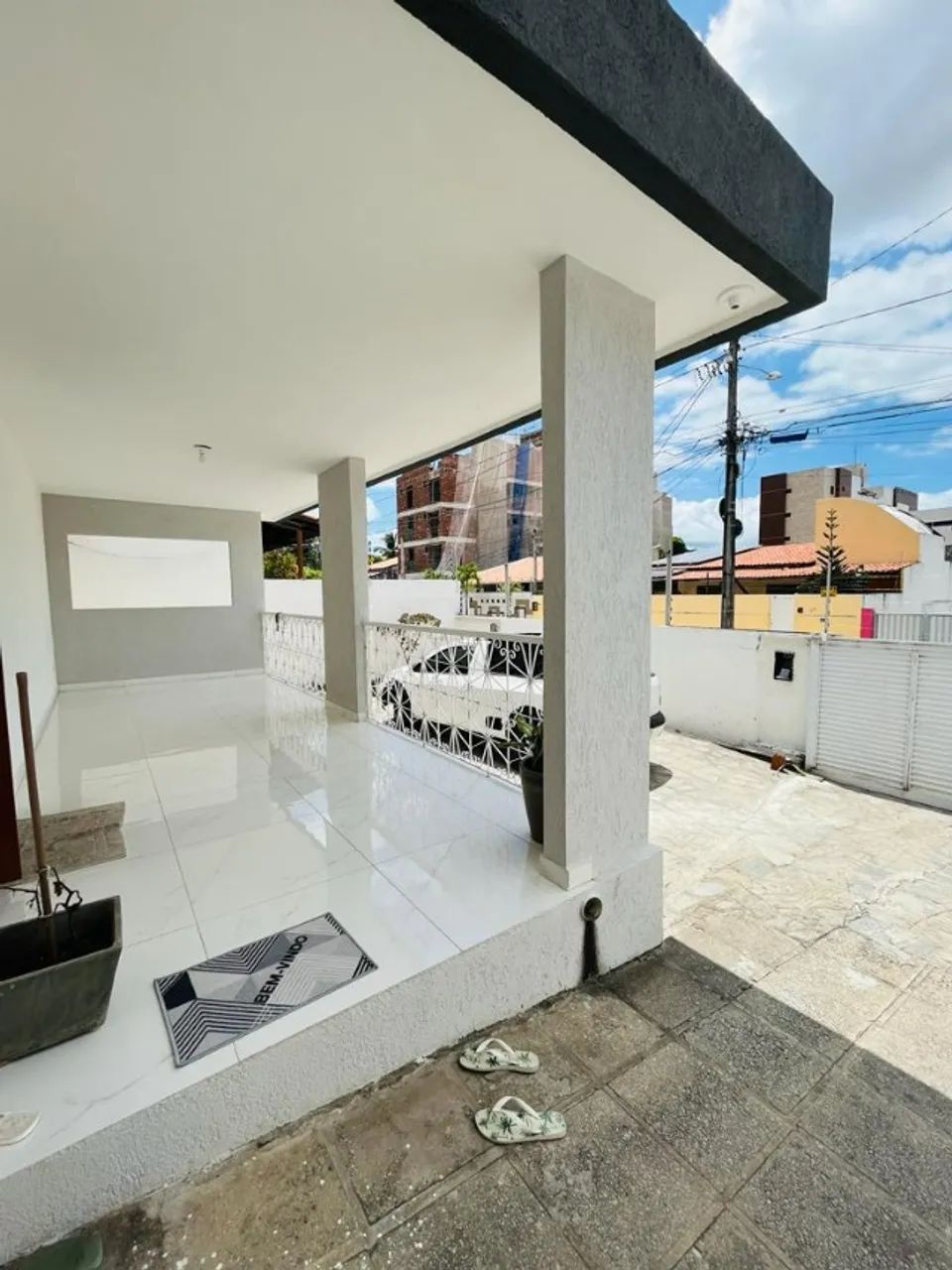 Casa no altiplano  com 4 quartos sendo 1 suíte. - Foto 2
