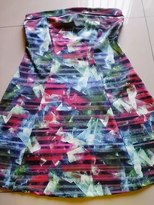 Lote com 2 vestido Tam M veste Tam 40  - Foto 2