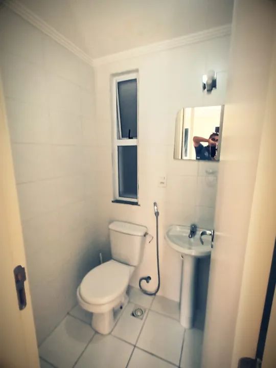 Apartamento 2/4 sendo um suíte com varanda Mobiliado em Cond. Clube  - Foto 10