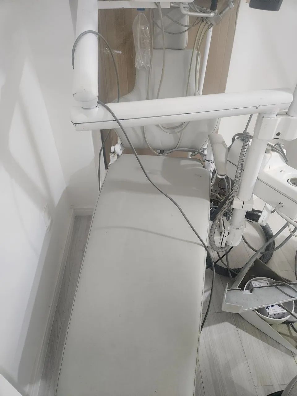 Cadeira odontológica e compressor - Foto 3