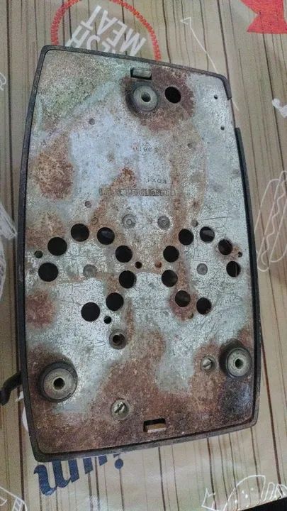 Telefone antigo de decoração com manivela - NOVA PARNAMIRIM-RN - Foto 4