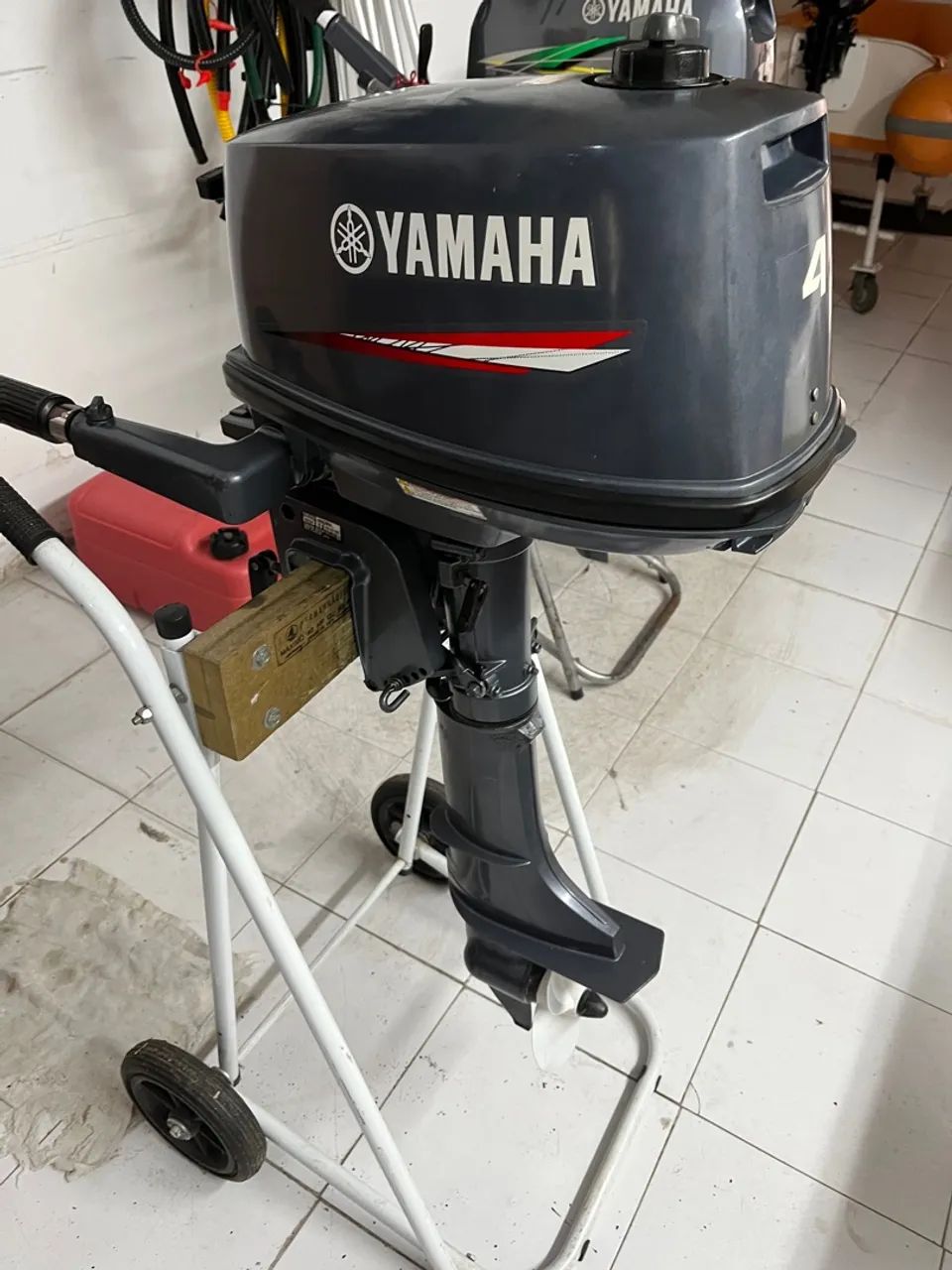 Motor de popa Yamaha 4 hp . - Foto 4
