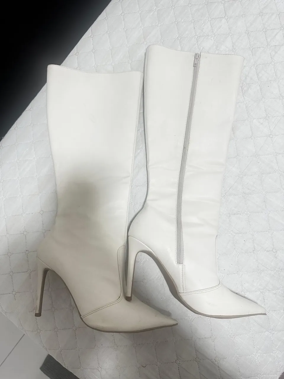 Bota Feminina Branca Salto Fino
