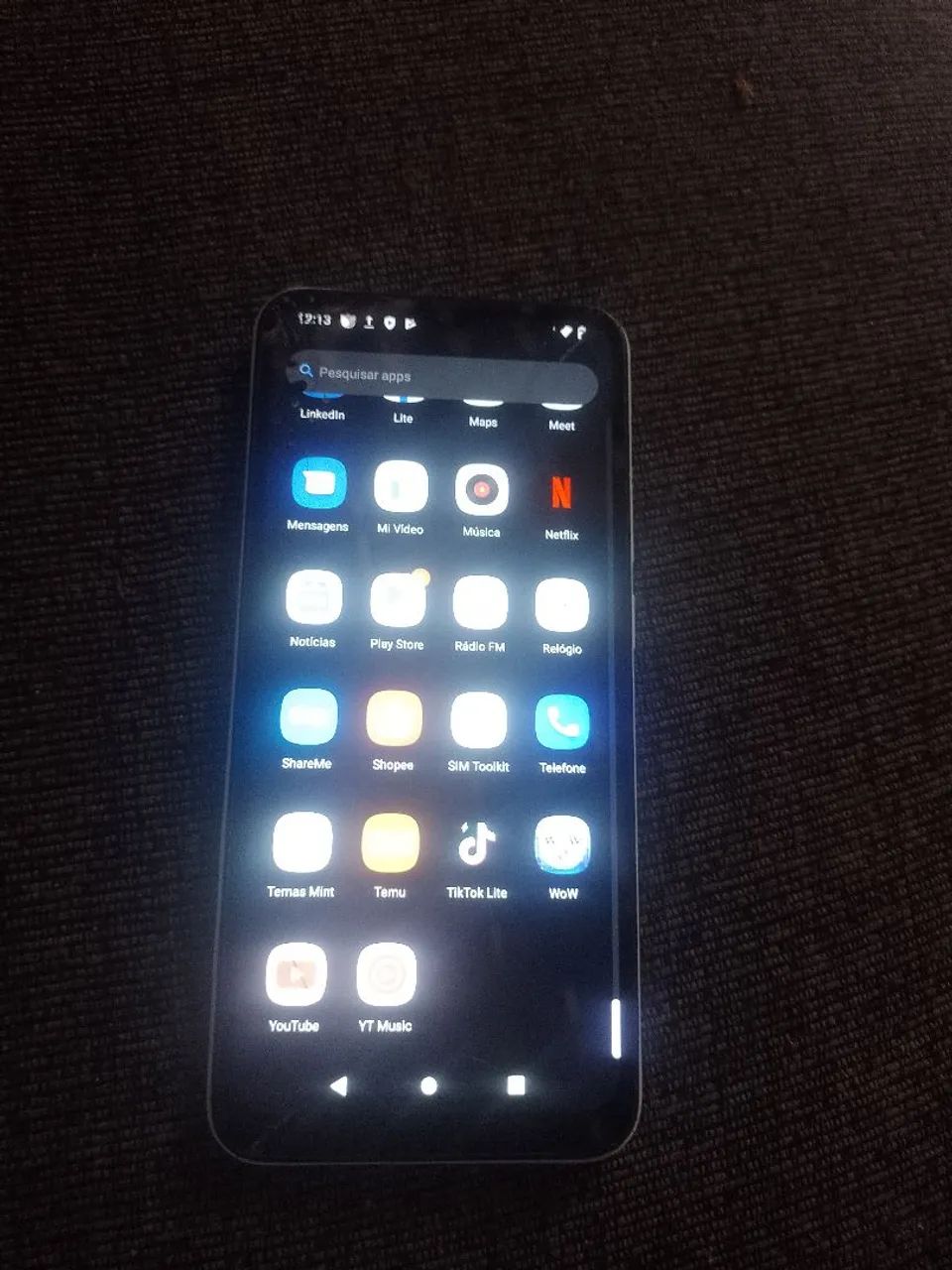 Redimi a1 celular em perfeito funcionamento.