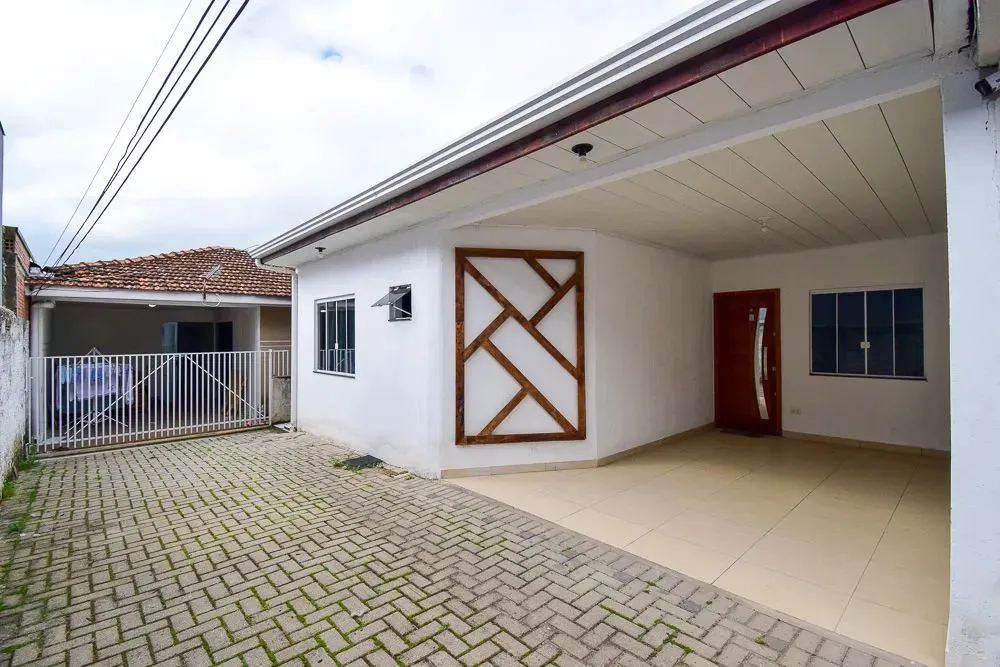 Sobrado com 3 quartos no Sítio Cercado de 120m²