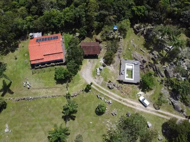 Sítio paradisíaco com 11mil m² - Vista e saída para lagoa da conceição - Foto 2