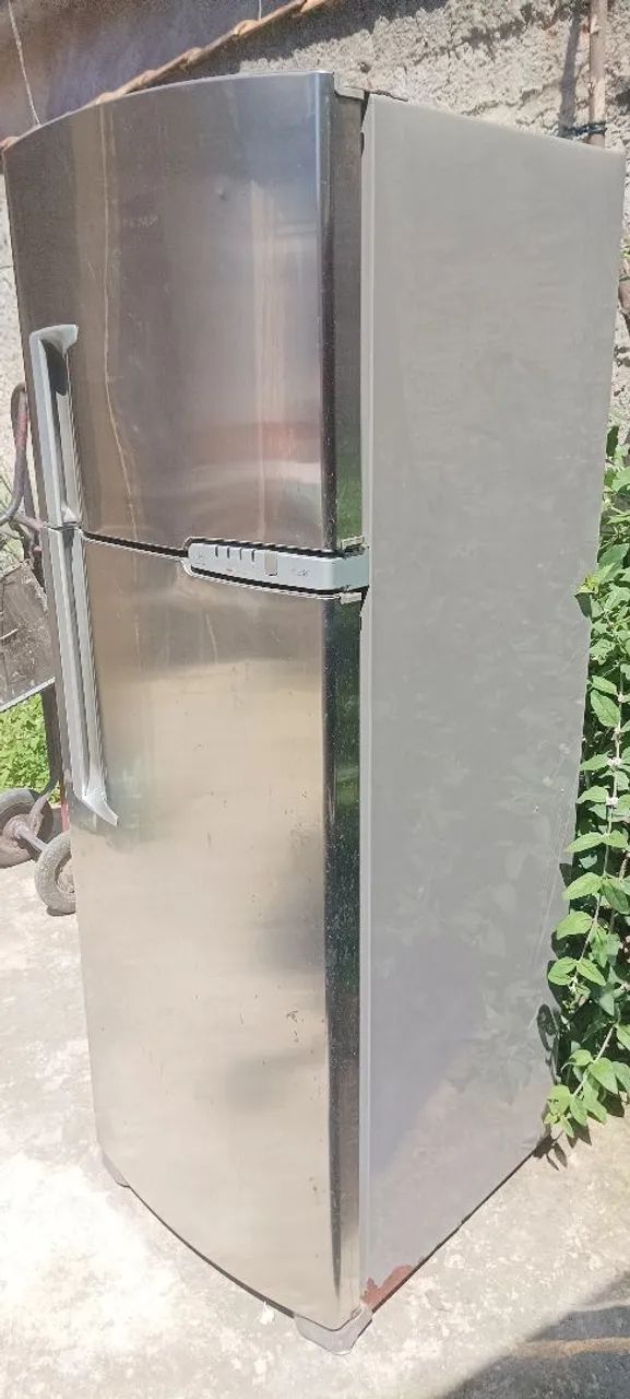 Geladeira Frost free Inox  - Foto 2