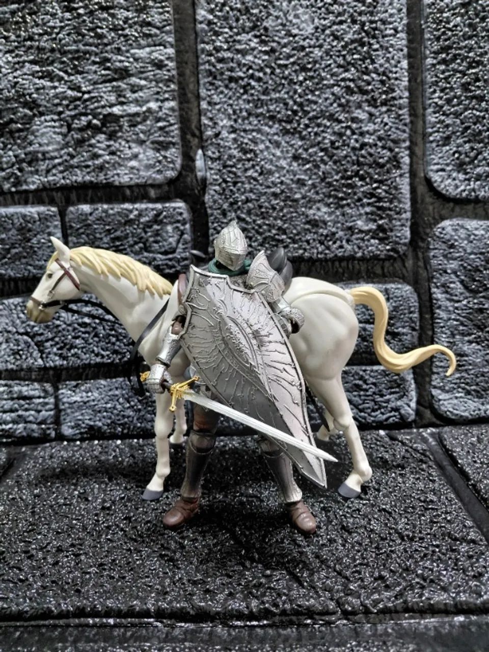 Boneco cavaleiro medieval com head extra e cavalo totalmente articulado perguntar antes de - Foto 2