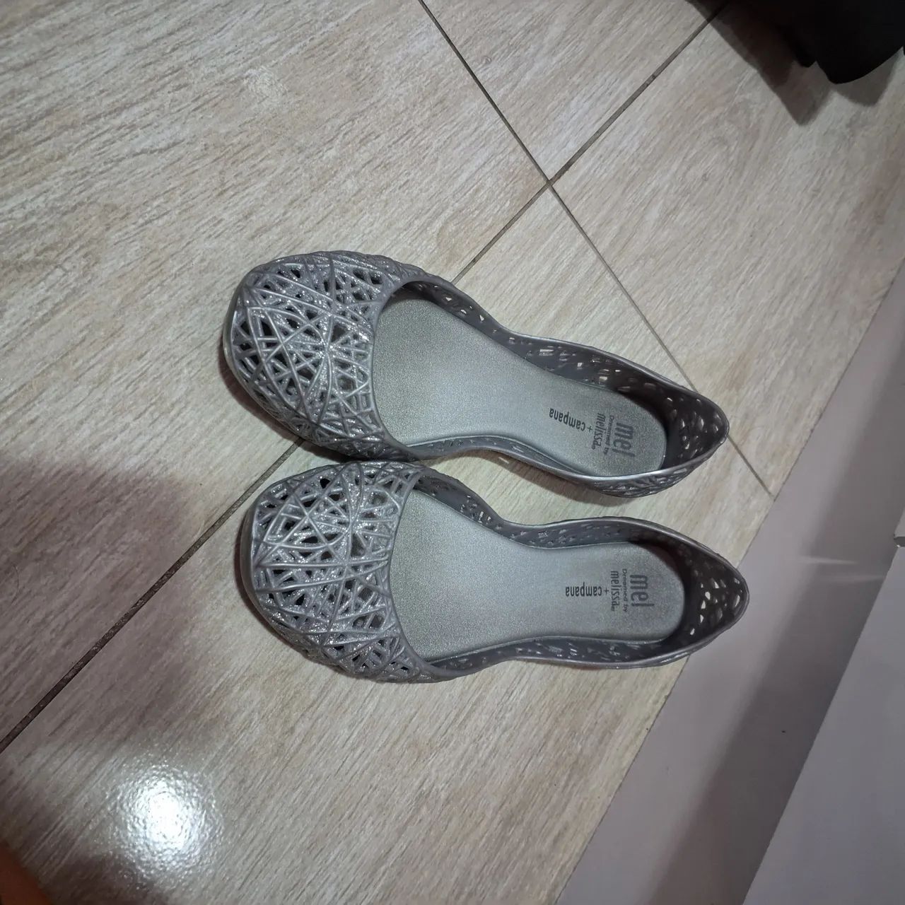 Melissas 32/33 Campana Prata e preta