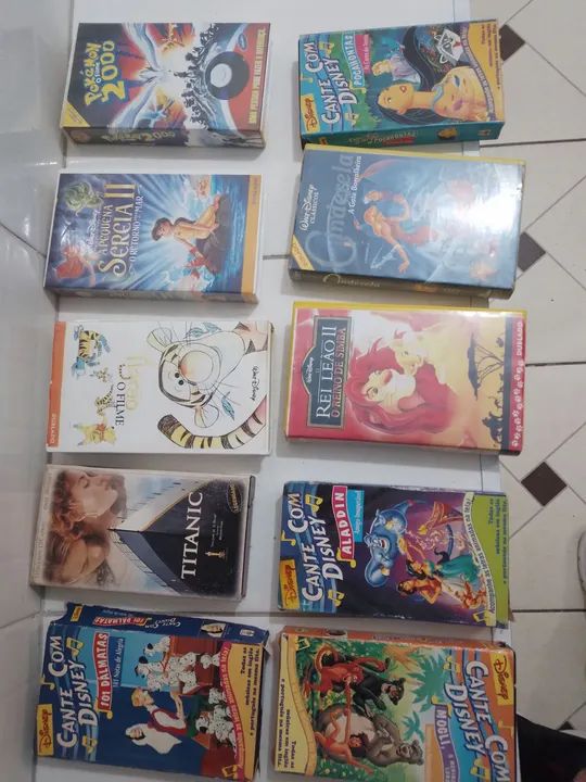 Lote de 10 fitas VHS Disney e outros
