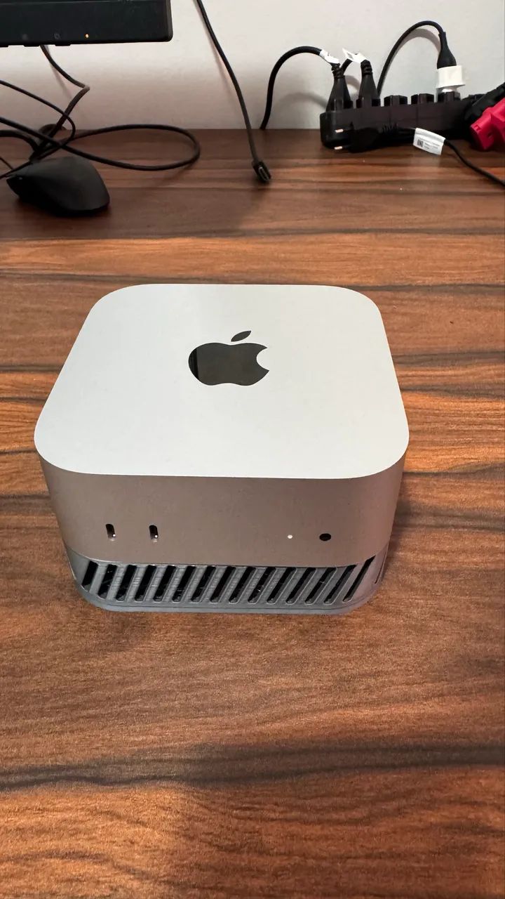 【中古】Mac mini M4 16GB RAM 2TB SSD＋HUB Mac Mini M4 16/256 - Computadores e Desktops - Capoeiras