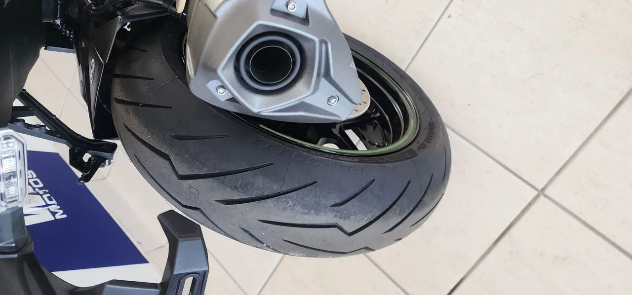 ZH2 Kawasaki 400KM - Foto 5