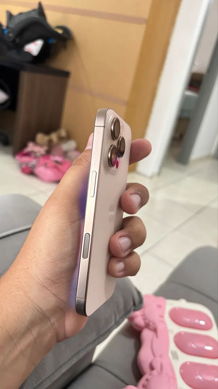 iPhone 16 Pro 256Gb cor Desert 98% saúde bateria - Foto 5