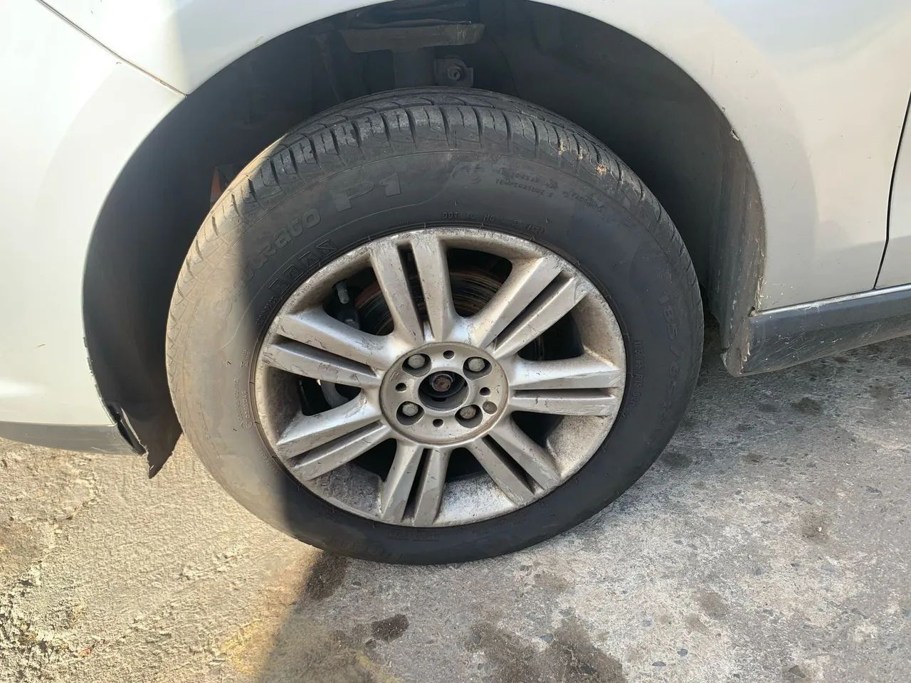 Fiat Grand Siena 1.4 2013 . Somente venda de peças separadas. - Foto 4