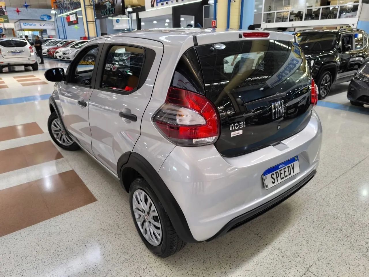 FIAT MOBI  1.0 EVO LIKE. 2023 - Foto 2