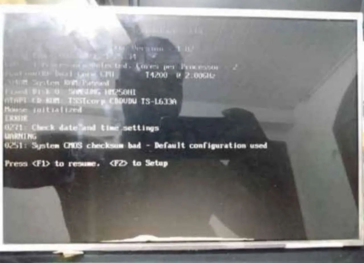 Tela, Fonte, HD SSD, Memória, carregador, e outras peças para Notebook Netbook