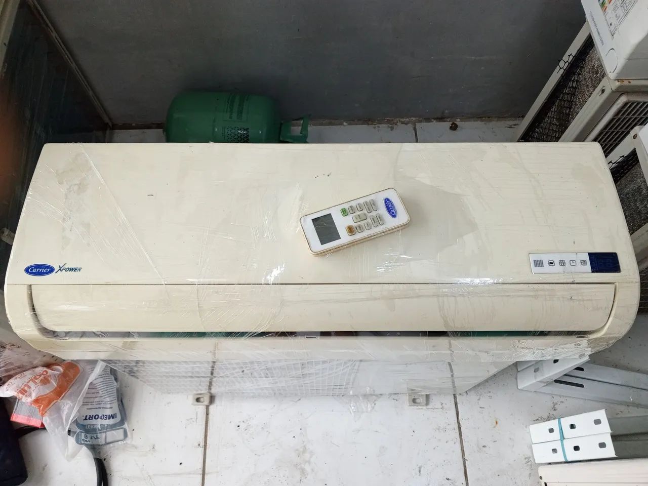 Ar Condicionado Split Inverter Carrier 12000 BTUs - Foto 2